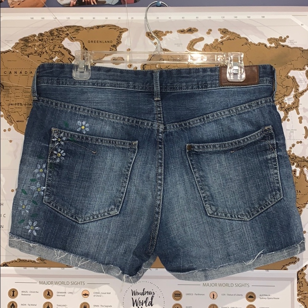 Designed blue jean shorts